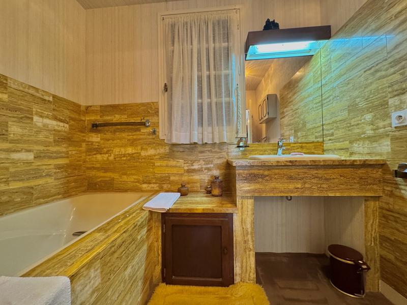 Maison traditionnelle - 125 m² - 4 pièces