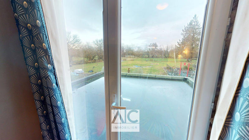 Maison - 114 m² - 6 pièces