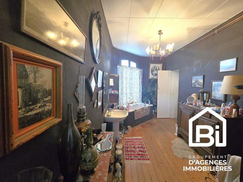 Appartement - 127 m² - 5 pièces