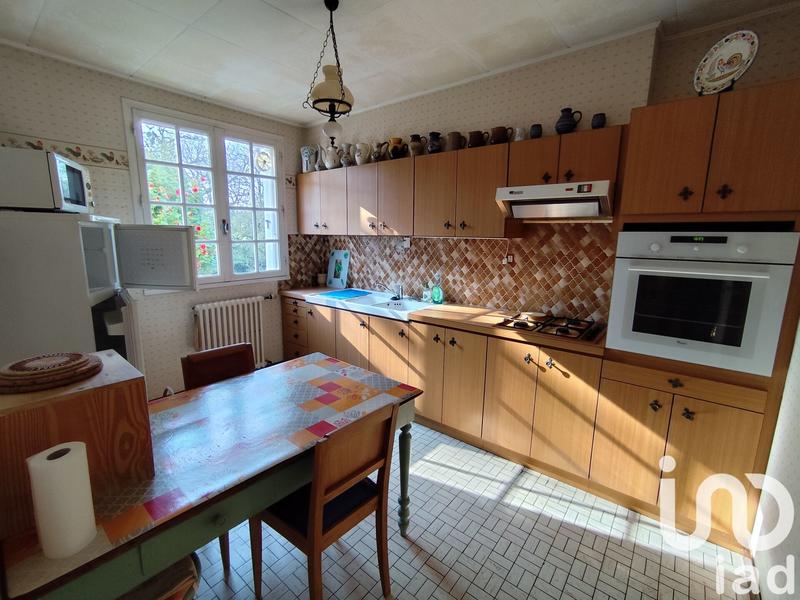 Maison - 140 m² - 8 pièces