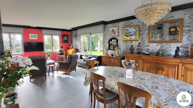 Maison - 195 m² - 6 pièces