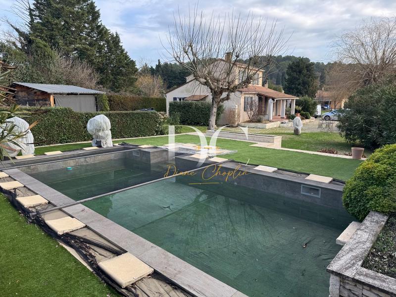 Maison - 118 m² - 5 pièces