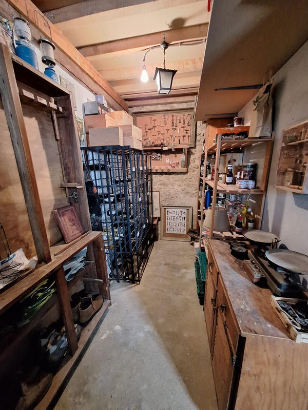 Propriété - 191 m² - 6 pièces