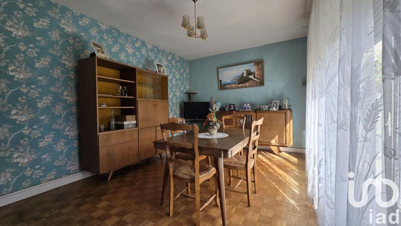 Maison - 96 m² - 5 pièces