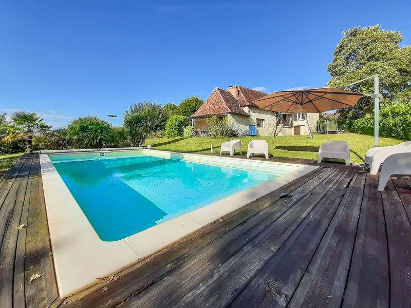 Maison de campagne - 170 m² - 8 pièces