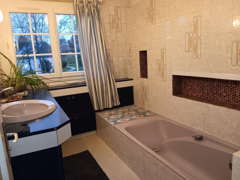 Maison - 157 m² - 8 pièces