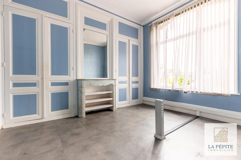 Immeuble - 334 m² - 1 pièce