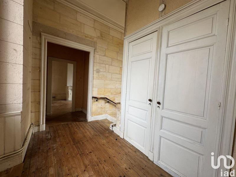 Maison - 234 m² - 6 pièces