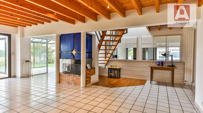 Maison - 166 m² - 5 pièces