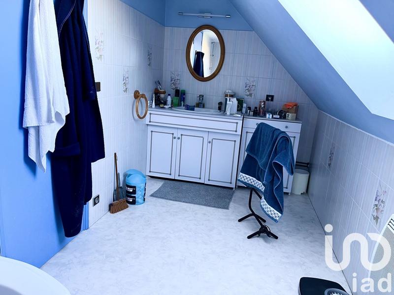 Maison - 180 m² - 7 pièces