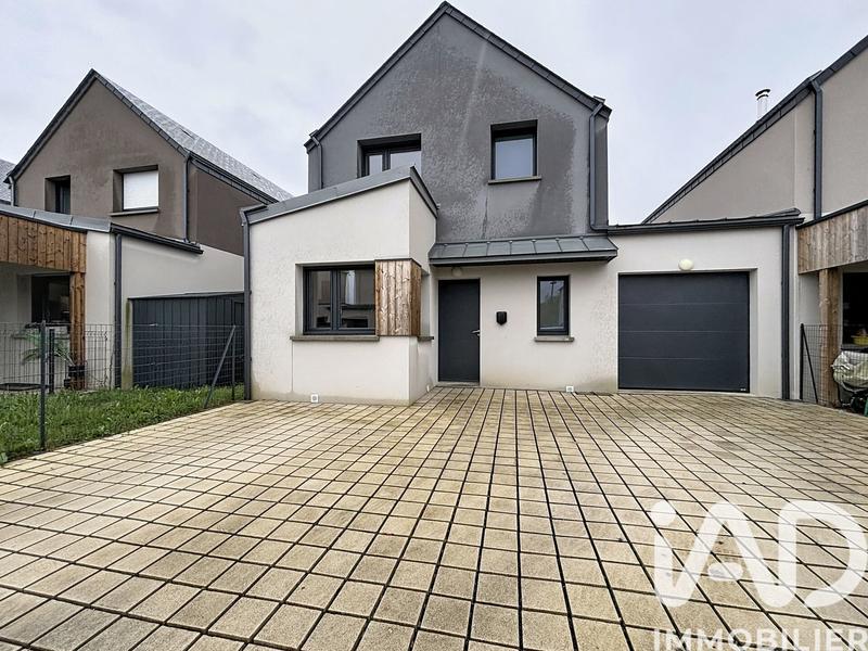 Maison - 91 m² - 4 pièces