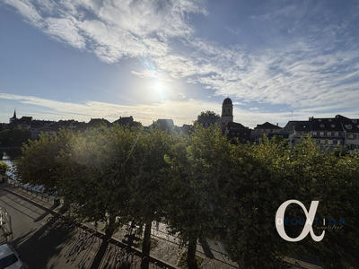 Duplex - 113 m² - 6 pièces