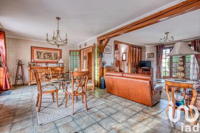 Maison - 139 m² - 6 pièces