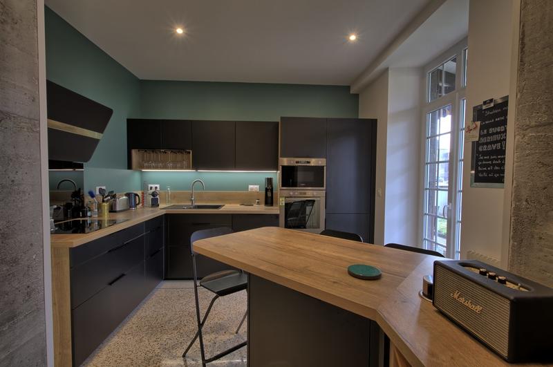 Maison - 213 m² - 6 pièces