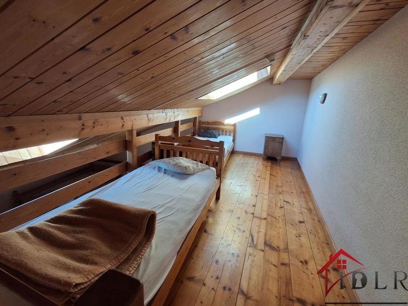 Appartement - 205 m² - 5 pièces