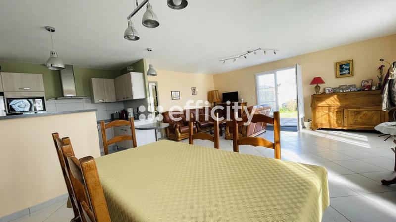 Maison - 110 m² - 5 pièces