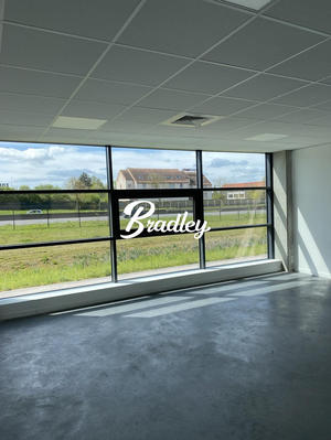 Bureau - 144 m²