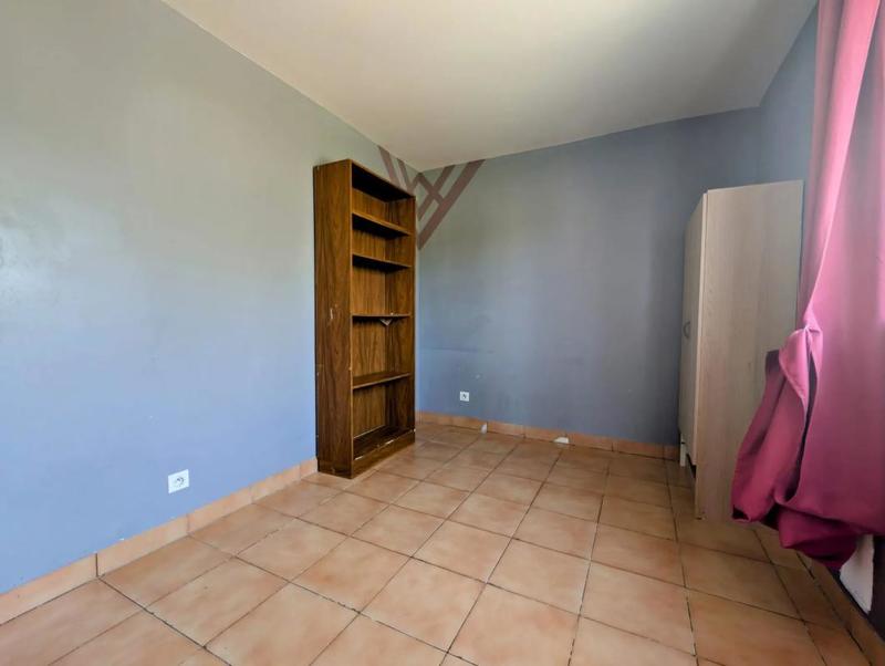 Maison - 220 m² - 9 pièces