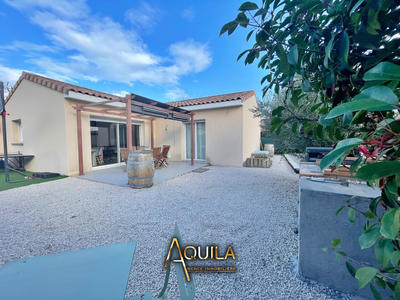 Maison - 92 m² - 4 pièces