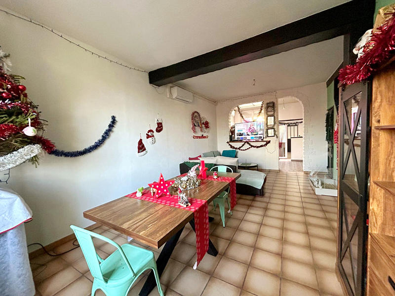 Maison - 102 m² - 4 pièces