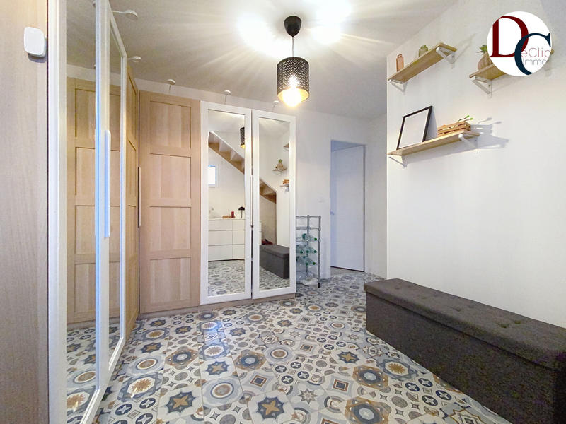 Maison - 197 m² - 10 pièces