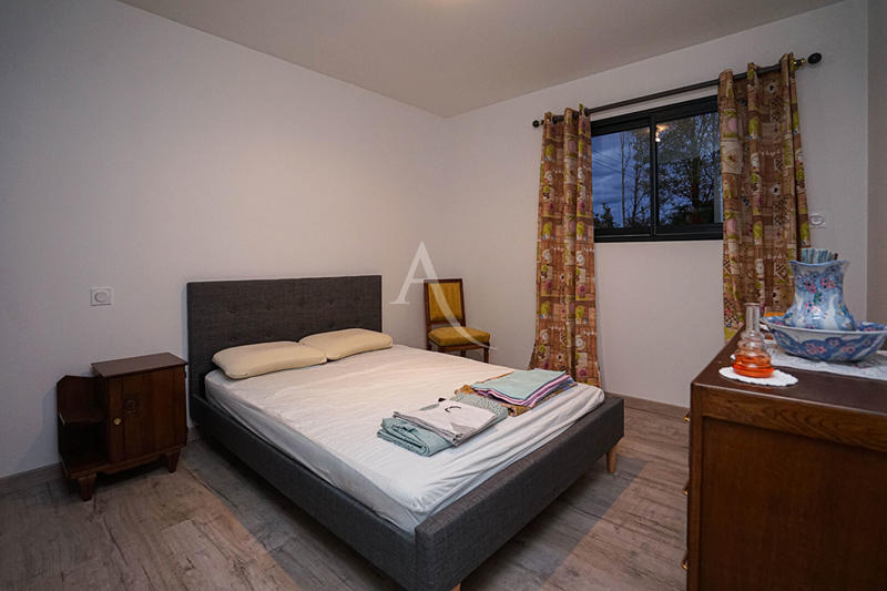 Maison - 104 m² - 4 pièces