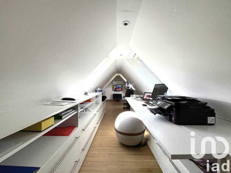 Maison - 193 m² - 6 pièces