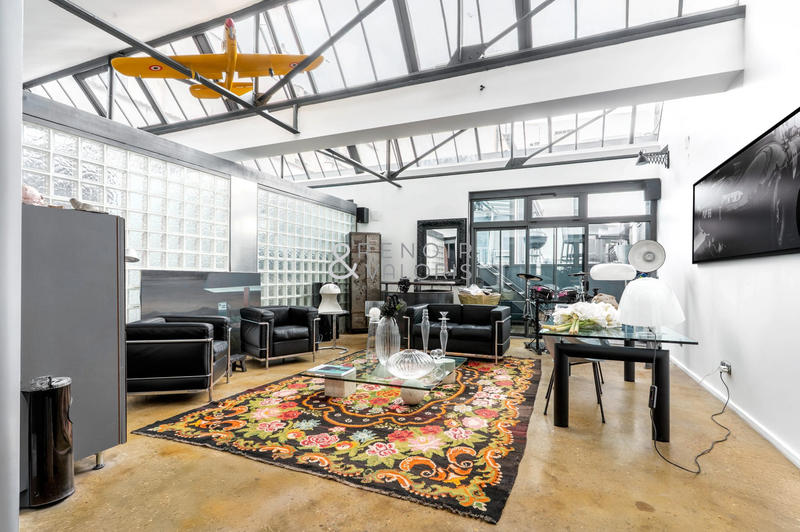 Appartement - 400 m² - 8 pièces