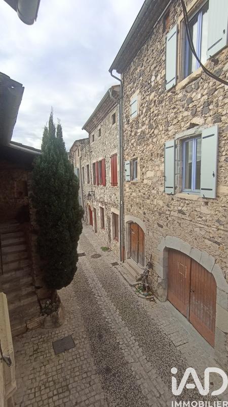 Maison de village - 130 m² - 5 pièces