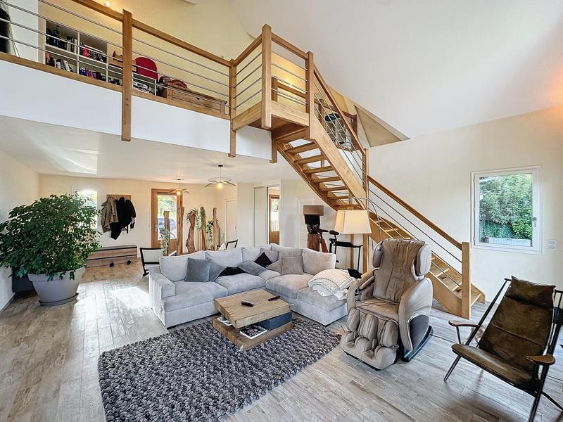 Maison - 197 m² - 5 pièces