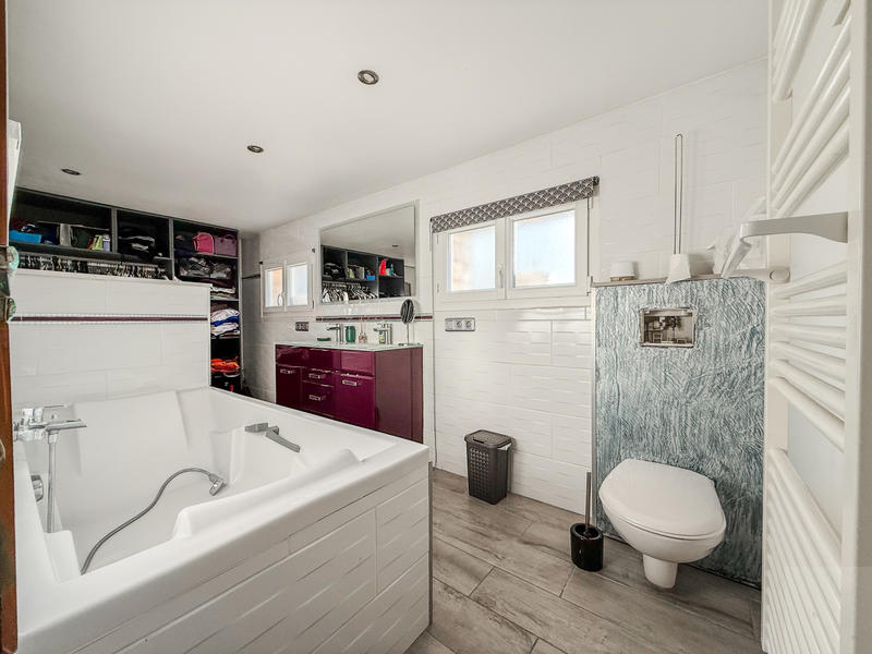 Maison - 125 m² - 5 pièces