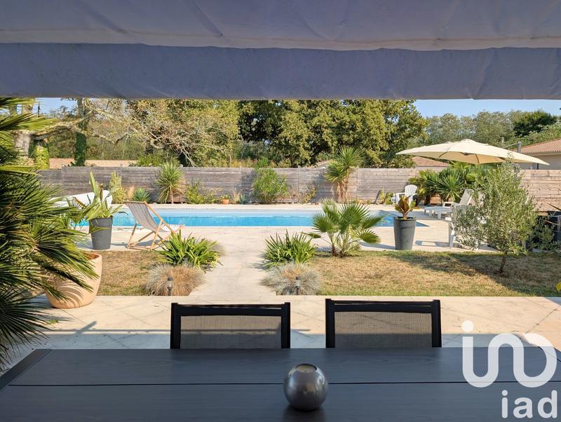 Maison - 200 m² - 5 pièces