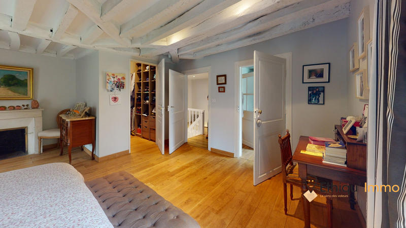 Manoir - 347 m² - 6 pièces