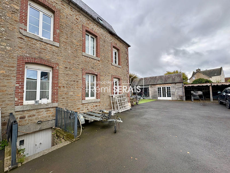 Maison - 130 m² - 6 pièces