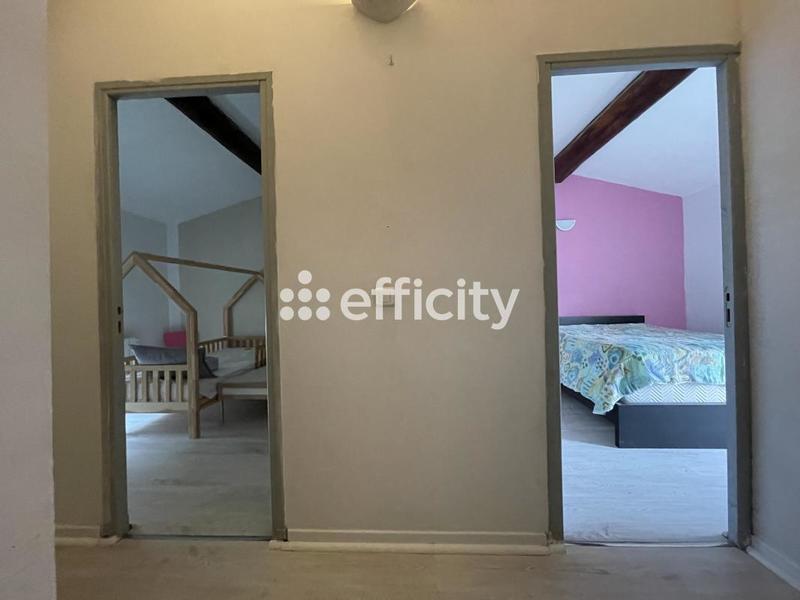 Appartement - 110 m² - 5 pièces