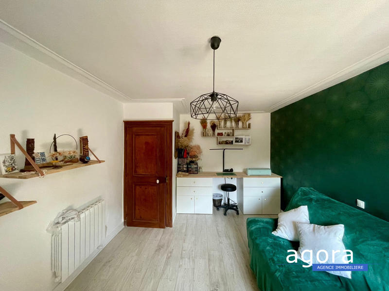 Maison - 180 m² - 6 pièces