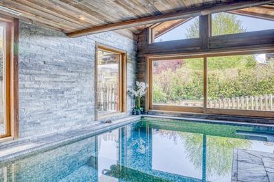 Châlet - 270 m² - 5 pièces