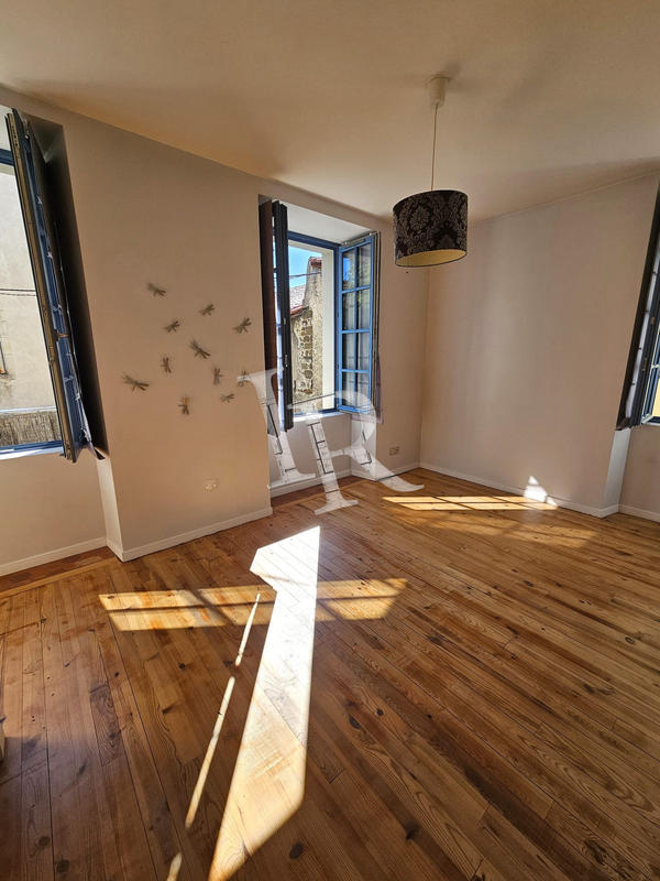 Maison - 121 m² - 5 pièces