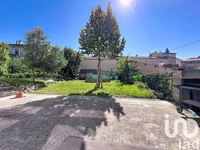 Maison de ville - 160 m² - 6 pièces