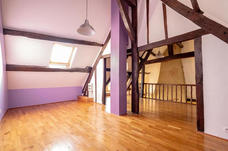 Maison - 200 m² - 9 pièces