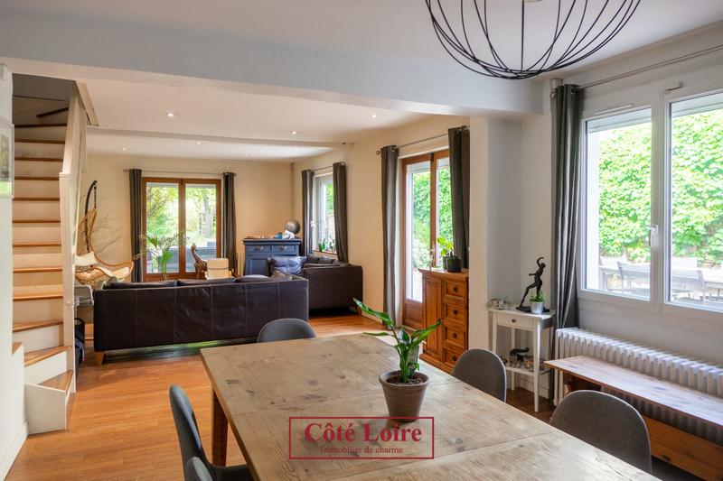 Maison ancienne - 165 m² - 7 pièces