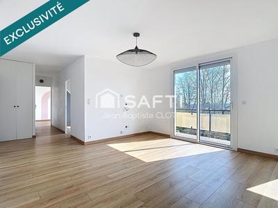 Appartement - 84 m² - 5 pièces