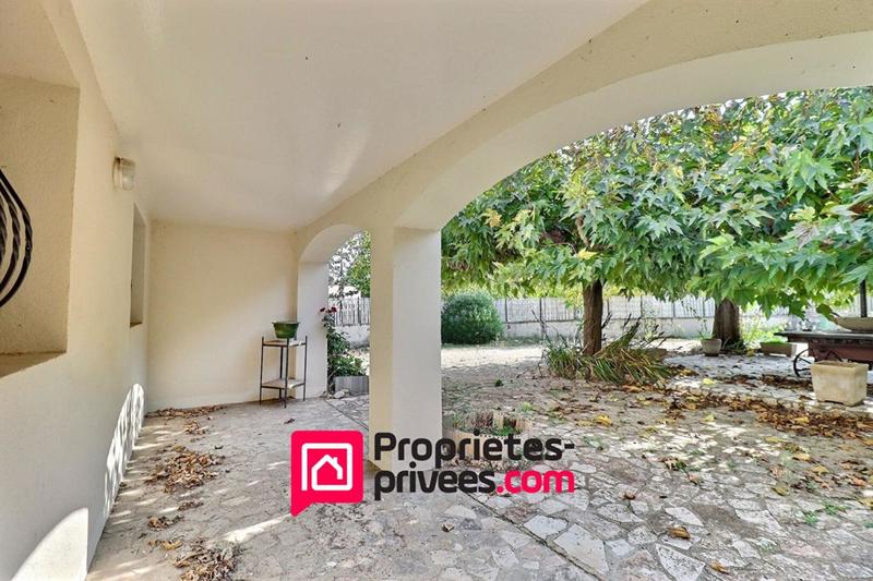 Villa - 100 m² - 5 pièces