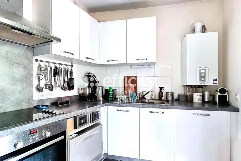 Appartement - 56 m² - 3 pièces