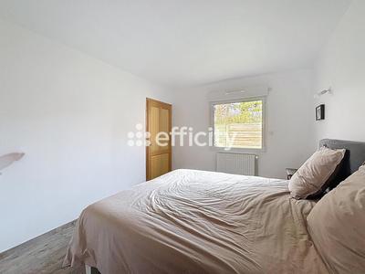 Pavillon - 145 m² - 6 pièces