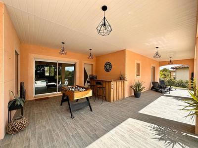 Maison - 127 m² - 5 pièces