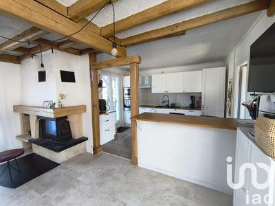 Maison - 85 m² - 5 pièces