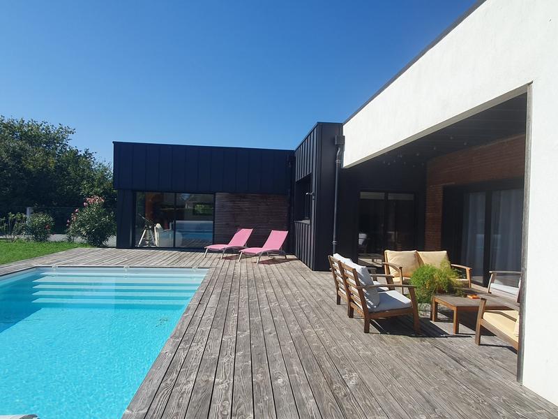 Maison - 200 m² - 8 pièces