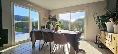 Maison - 135 m² - 6 pièces