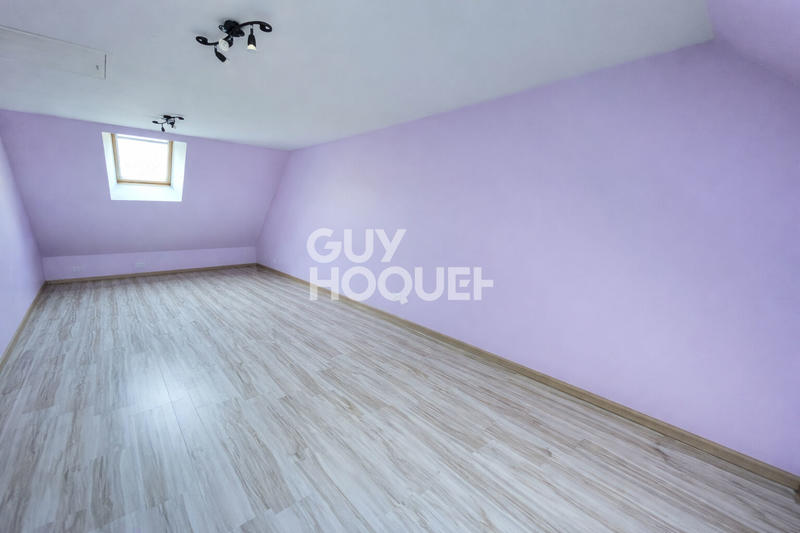 Maison - 160 m² - 8 pièces